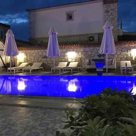Hotel Taskoy (adults Only) 2*